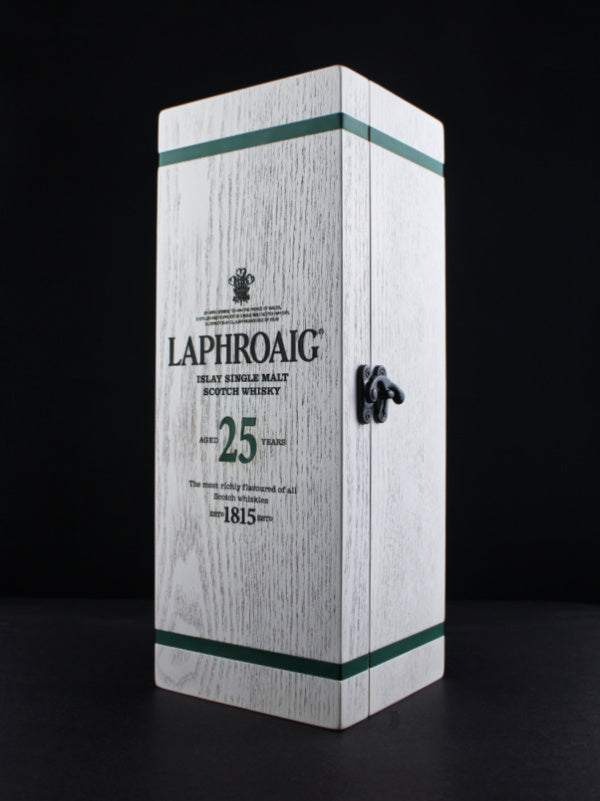 Laphroaig 25 Year Old (2017) Cask Strength